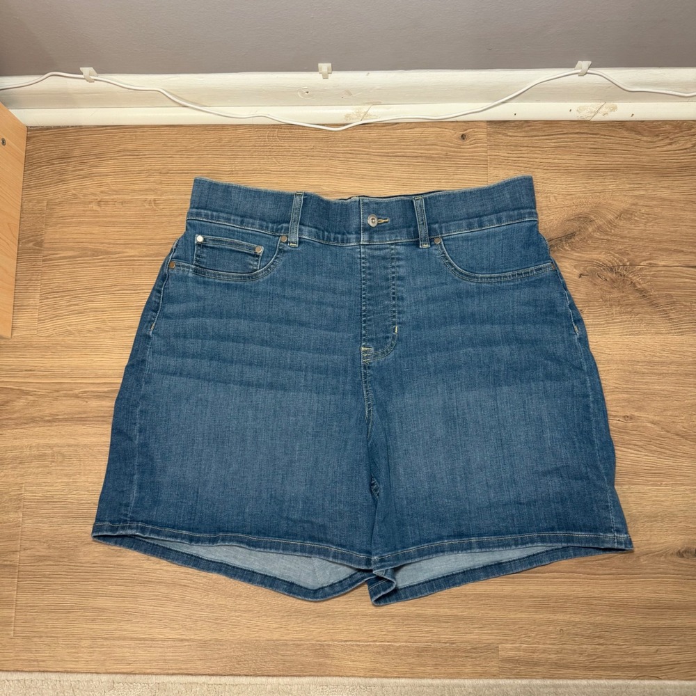 Spanx Jean-ish Denim Shorts Medium Wash Pull On High Rise Blue Womens 1X stretch